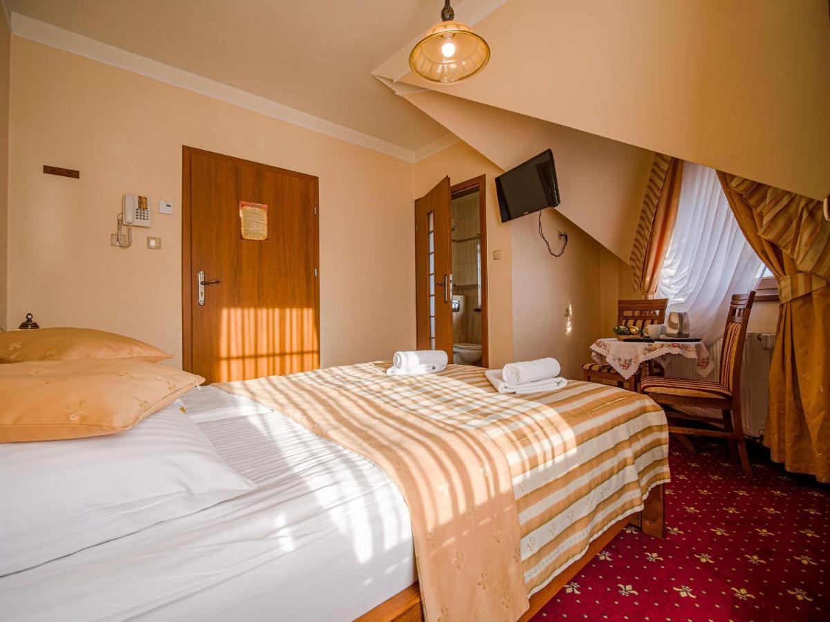 Pensjonat Zbojecki Dwor - Blisko Basenow Termalnych I Szlakow Gorskich Bukowina Tatrzańska Extérieur photo