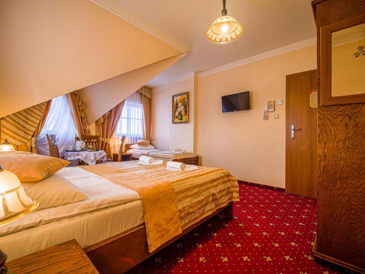 Pensjonat Zbojecki Dwor - Blisko Basenow Termalnych I Szlakow Gorskich Bukowina Tatrzańska Extérieur photo