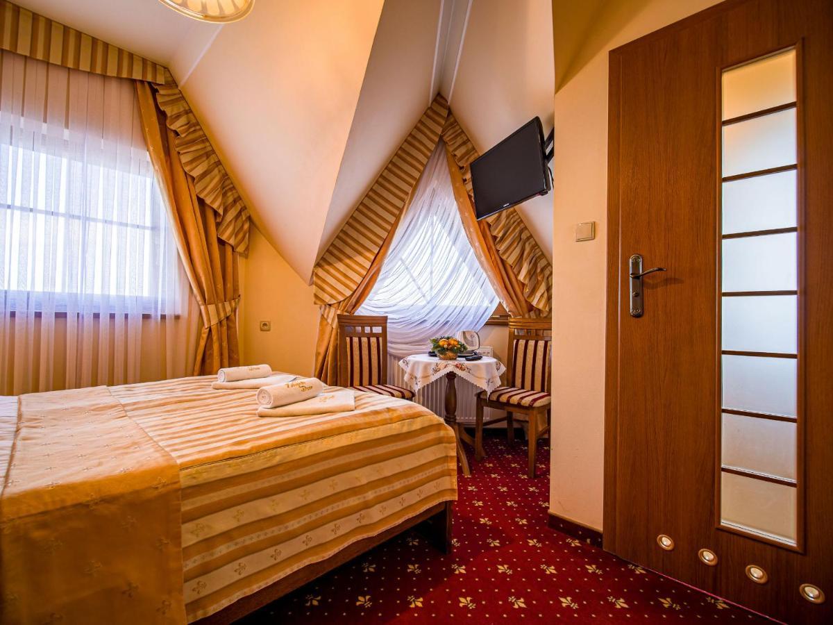 Pensjonat Zbojecki Dwor - Blisko Basenow Termalnych I Szlakow Gorskich Bukowina Tatrzańska Extérieur photo