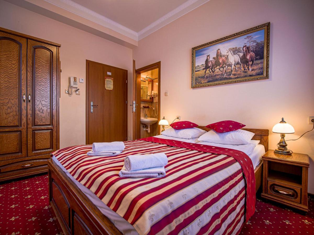 Pensjonat Zbojecki Dwor - Blisko Basenow Termalnych I Szlakow Gorskich Bukowina Tatrzańska Extérieur photo